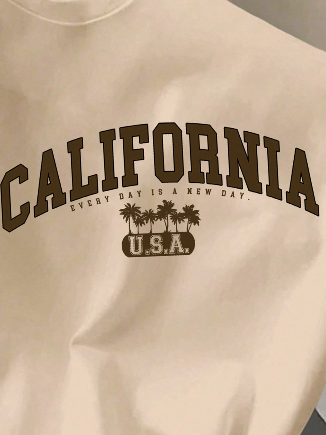 Men's Casual Beige Graphic Tee - Tee Graphic Print 리뷰 및 가격